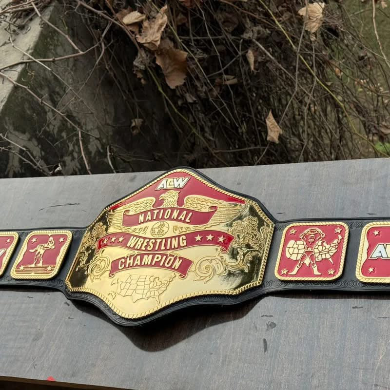 RÉPLIQUE DE LA CEINTURE DE CHAMPIONNAT NATIONAL AEW
