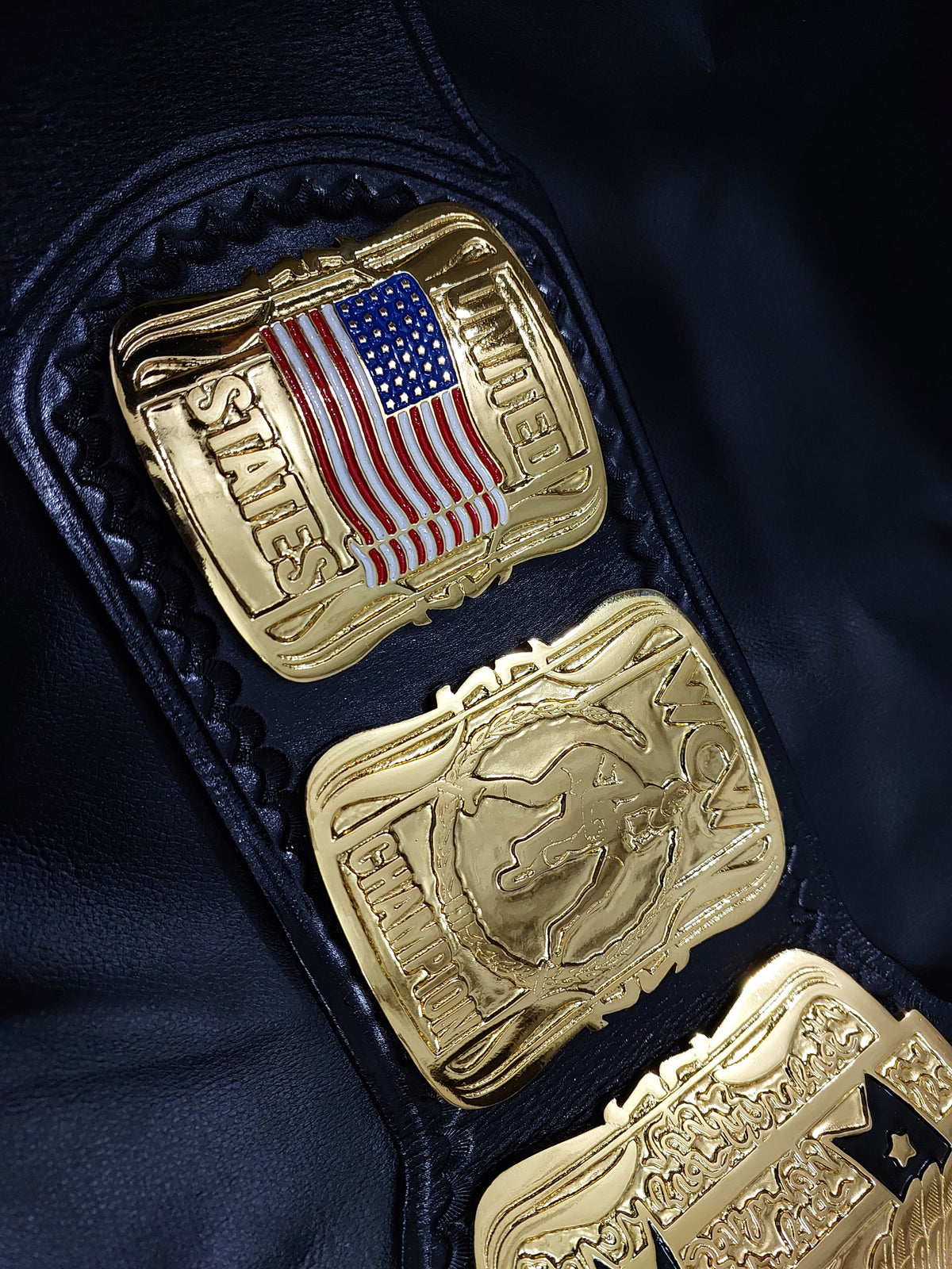 Réplique de la ceinture de championnat des États-Unis de la WCW