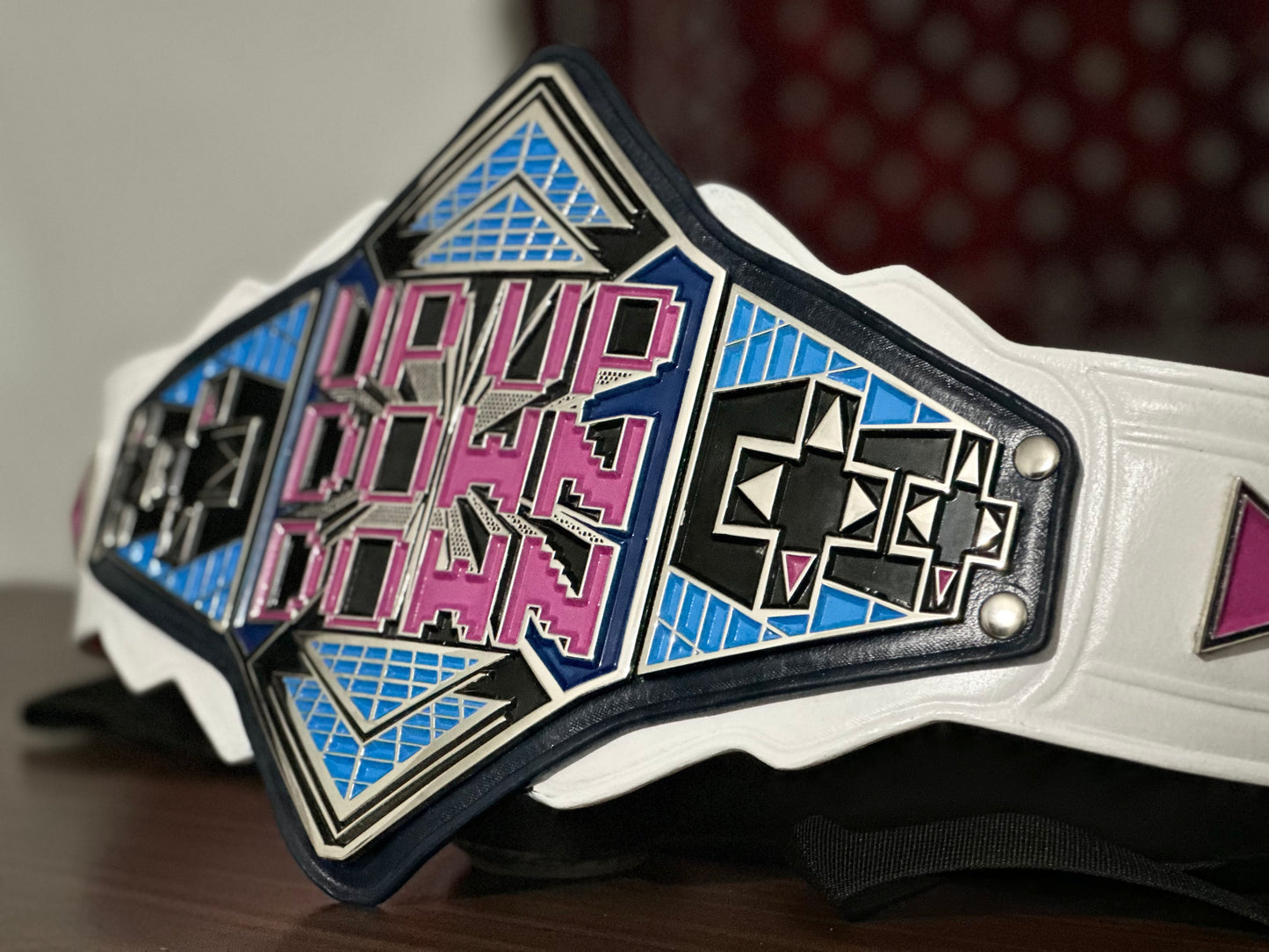 UpUpDownDown Championship Replika Titelgürtel